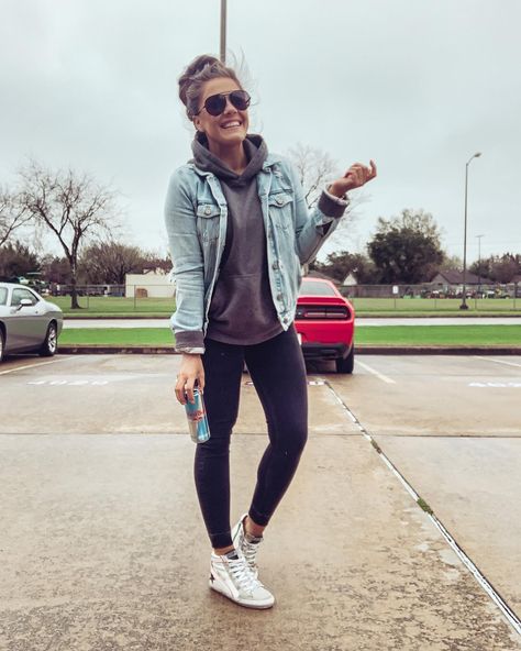 Pretending I’m not freezing and in the rain... but I was! /// Day 2 - and the coaches are already getting better at #ootd pictures😉🤍 Shoes: @goldengoose Jeans: @abercrombie  Hoodie: @nike  Denim Jacket: @americaneagle . . . . #houstonblogger #fashion #fashioninspo #ootd #ootdfashion #newbogger #outfitideas #bloggerfashion #casualstyle #casualoutfit #styleblogger #ltkstyle #ltkcasualstyle #ltkfashion #amazonfashion Jean Jacket Hoodie Outfit Women, Cute Cold Rainy Day Outfit, Hoodie Denim Jacket Outfits, Rainy Shopping Day Outfit, Denim Jacket Hoodie Outfit, Hoodie And Denim Jacket Outfit, Spring Hoodie Outfit, Spring Cold Weather Outfit, Rainy Day Outfits For Women