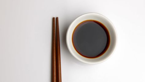 Soy Sauce | Buy almost anything from the grocery store and it will come with an expiration date—a ticking time bomb until you have to throw out that bottle of soy... Soy Sauce Substitute, Facinator Hats, Organized Pantry, Nigiri Sushi, Soya Sauce, Food Pack, Wd 40, Soy Products, Finger Nails