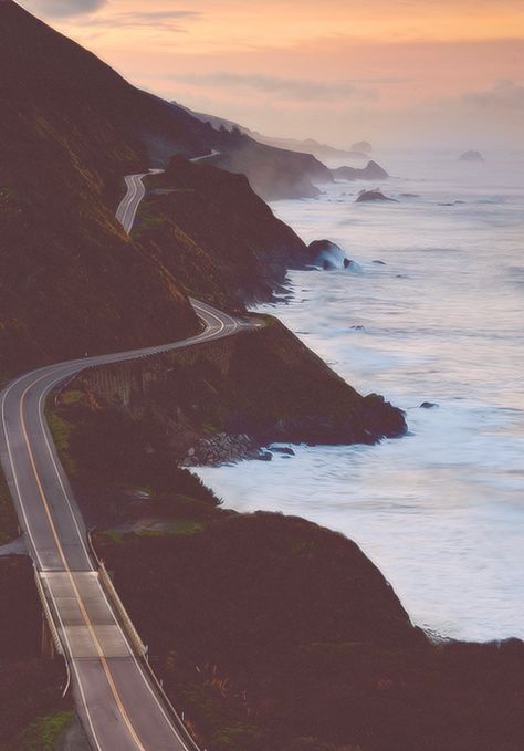 Pacific Coast Highway - Lev Livet, Pacific Coast Highway, Long Road, Road Trip Fun, California Coast, Summer Bucket Lists, To Infinity And Beyond, Pretty Places, Kauai