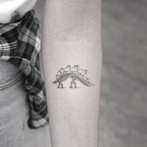 Stegasorus Dinosaur Tattoo, Small Stegosaurus Tattoo, Stegasorus Tattoo, Stegosaurus Skeleton, Detailed Tattoos, Botanical Tattoo Design, Dinosaur Tattoo, Cow Tattoo, Skeleton Tattoo