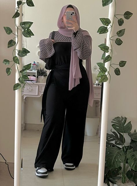 Mid Size Hijabi Outfits, Hijabi Crochet, Modest Plus Size Outfits, Plus Size Muslim Fashion, Plus Size Hijabi Outfits, Plus Size Modest Outfits, Plus Size Hijab Fashion, Modest Fashion Plus Size, Modest Plus Size