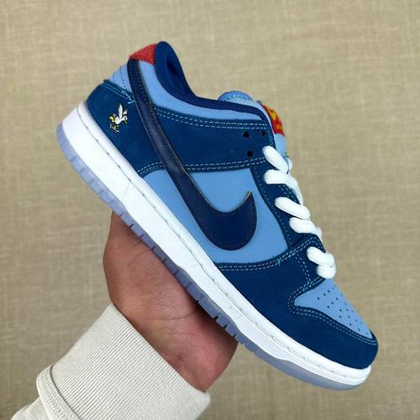 Nike Sb Dunk Low Pro "Why So Sad" Men 6= Women 7.5. Brand New In Box 100% Authentic. Fast Shipping All Sales Final Doernbecher 4s, Modern Entryway Ideas, Nike Winter Jackets, Blue Nike Shoes, Nike Shoes For Men, Nike Air Rift, Drip Style, Black Nike Air Max, Sb Dunks