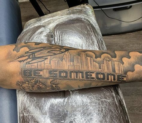 Sleeve Tattoos Arm, Coolest Tattoos, Tattoo Generator, Arm Tattoos Black, Half Sleeve Tattoo Stencils, Houston Tattoos, Family Tattoos For Men, Rare Tattoos, Black Men Tattoos