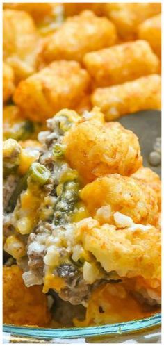 Green Bean Tater Tot Casserole, Beef With Green Beans, Beef Tater Tot Casserole, Creamy Ground Beef, Easy Tater Tot Casserole, Traditional Green Bean Casserole, Easy Tater Tots, Best Green Bean Casserole, Tater Tot Recipes