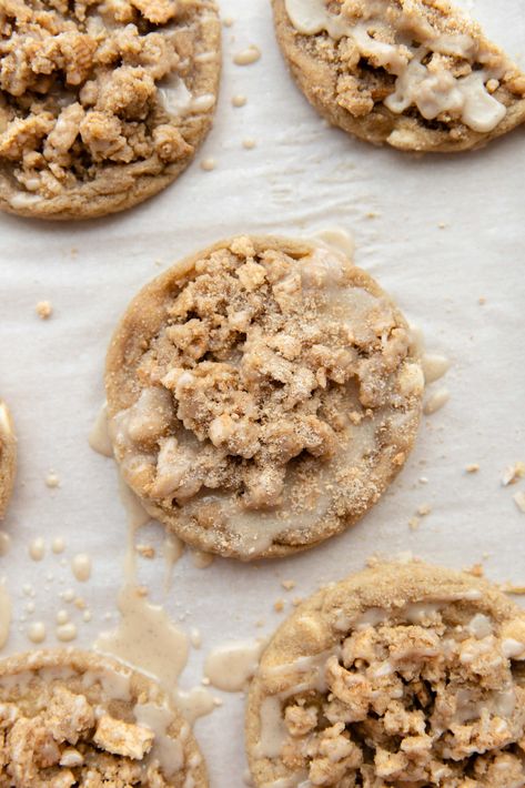 cinnamon toast crunch cookies Cinnamon Toast Crunch Brownies, French Toast Cookies, Cinnamon Toast Crunch Cookies, The Palatable Life, Palatable Life, Oatmeal Dinner, Edible Recipes, Crunch Cookies, Cookie Contest