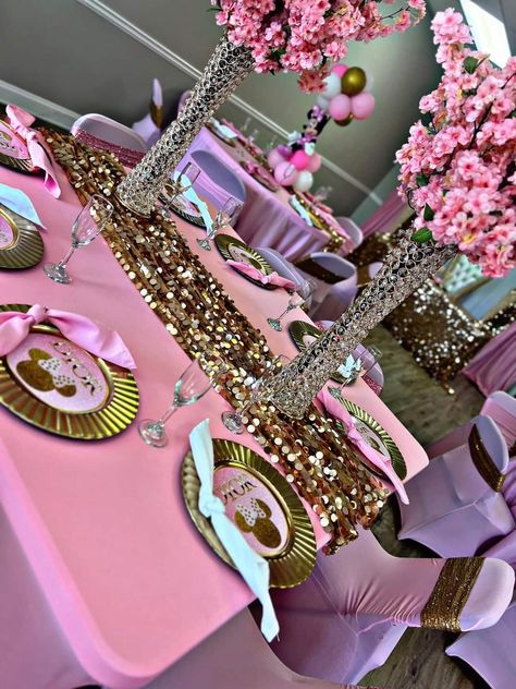 My Minnie Mouse Themed Baby Shower #itzleetababy Minnie Mouse Baby Shower Ideas, Minnie Baby Shower, Minnie Mouse Baby, Minnie Mouse Baby Shower, Minnie Birthday Party, Bun Bun, Baby Minnie, Baby Minnie Mouse, Minnie Mouse Birthday Party