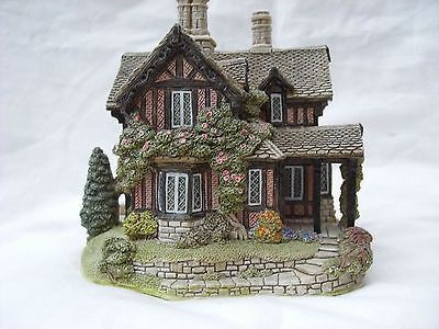 LILLIPUT LANE. lilliput house.cottage.lillyput lane.CHATSWORTH VIEW | #521252765 Liliput Lane Cottages, Casual Castle, Suburban Exterior, Cottage Tudor, Tiny Glade, Halloween Minis, Sims4 Builds, Painted Houses, Bloxburg Build Ideas