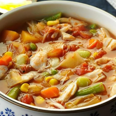 Crab Soup Recipe, Maryland Crab Soup, Crab Soup Recipes, Holiday Soups, Crab Soup, Best Soup Recipes, Winter Soups, Beef Soup, Cabbage Soup