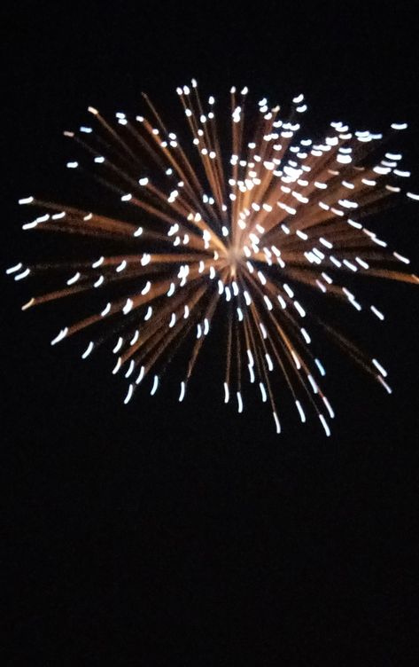 Sky Shot Crackers Crackers Bursting In Sky, Sky Crackers, Diwali Crackers, Cute Wallpaper Backgrounds, Sky Aesthetic, Instagram Pictures, Crackers, Diwali, Wallpaper Backgrounds