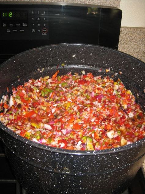 Pioneer Woman Hoagies With Quick Pepper Relish, Bell Pepper Relish Canning, Peppers In Sauce Canned, Green Pepper Relish Canning Recipes, Pepper Relish Recipe Easy, Pepper And Onion Relish Recipes, Mad Hatter Pepper Recipes, Green Pepper Relish, Green Peppers Recipes