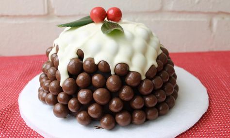 Malteser Cake, Maltese Recipes, Xmas Desserts, Heston Blumenthal, Cake Image, Australia Food, Christmas Cake Recipes, Tasty Chocolate Cake, Christmas Food Desserts