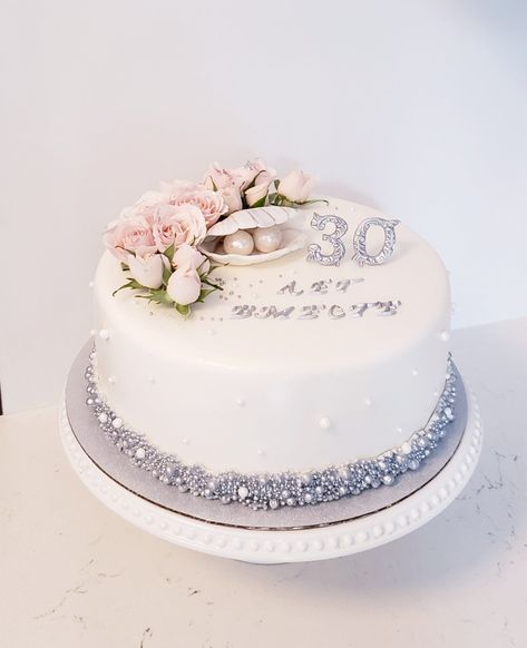 Anniversary Cake 30 Years, 30 Year Anniversary Cake, 30 Wedding Anniversary Cake, Pearl Wedding Anniversary Cake, Pearl Anniversary Cake, 30th Wedding Anniversary Cake, 30th Anniversary Cake, 30th Anniversary Parties, Pearl Anniversary