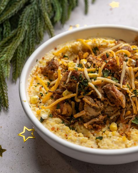 Pork And Grits, Pulled Pork Barbecue Sauce, Grits Bowl, Easy Pulled Pork Slow Cooker, Spicy Pulled Pork, Barbecue Pulled Pork, Mexican Pork, Dinner Rotation, Cheese Grits