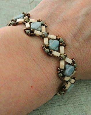 Duo Bracelets, Duo Beads, Super Duo, Birthday Bracelet, Beaded Bracelets Tutorial, Beaded Bracelet Patterns, Creating Jewelry, Beaded Bracelets Diy, Seed Bead Bracelets