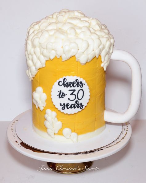 Beer mug cake cheers to 30 years mans birthday husband #JCSweets Birthday Cake Beer, Birthday Beer Cake, Beer Mug Cake, Cake Design For Men, Cake For Boyfriend, New Birthday Cake, Birthday Cake For Husband, Diy Birthday Cake, Cake For Husband