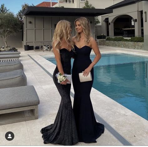 Hot Prom Dresses Black, Hot Black Prom Dresses, Prom Dresses Black Strapless, Corset Prom Dress Fitted, Tight Fitted Dresses Prom, Black Prom Dresses Long Elegant Classy, Sleek Black Prom Dress, Black Prom Dress Fitted, Black Prom Dress Elegant