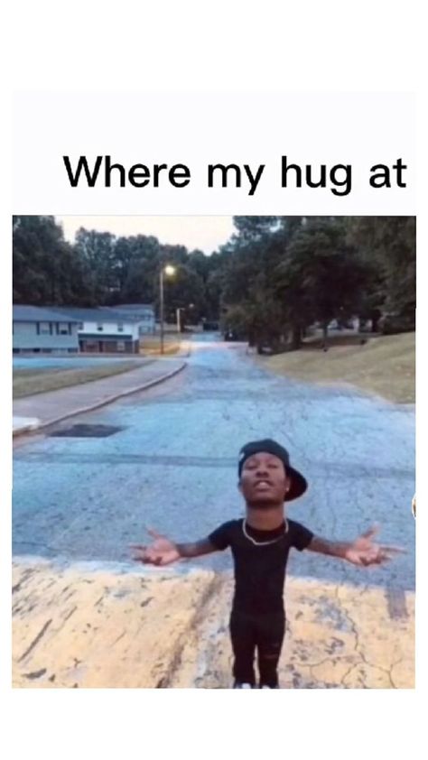 Where My Hug At, Hug Meme, Pick Up Line Jokes, Funny Rats, Funny Poses, Best Puns, House Window, In Memes, Parenting Memes