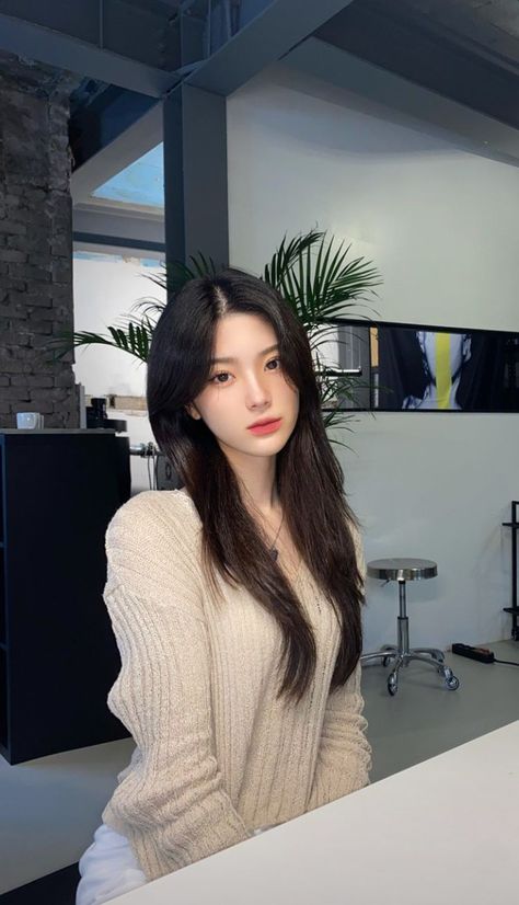 kim gahee Medium Long Haircuts, 얼짱 소녀, Uzzlang Girl, Long Hair Cuts, Medium Length Hair Cuts, Fesyen Wanita, Korean Beauty, Ulzzang Girl, Pretty Face