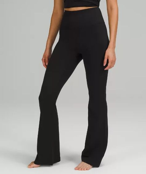 Flared Pants, Lululemon Women, Bottom Clothes, Mode Inspiration, Tight Leggings, Flare Pants, Long Tops, Bottoms Pants, Tank Shirt