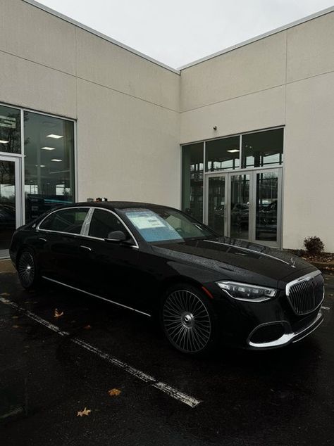 Joe Wisniewski on X: "New 2024 Maybach fresh off the truck. This one going to look a lot different in about a week for a VIP https://t.co/1zTHpPS2rm" / X Maybach Truck, Vroom Vroom, Cars And Motorcycles, Luxury Cars, To Look, Trucks, Cars, Media, Quick Saves