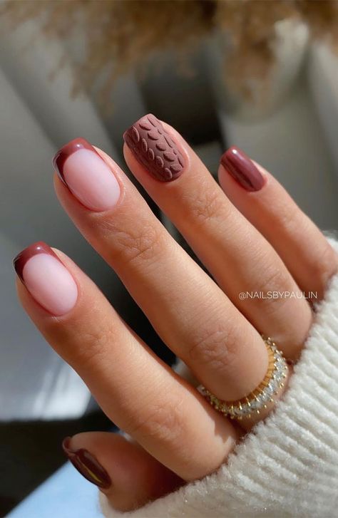 Autumn 23 Nails, French Autumn Style Nails, October Nails French Tip, Autumn Sweater Nails, Sweater Nails French Tip, Fall French Nails 2023, French Tip Sweater Nails, Natural Autumn Nails, Autunum Nails