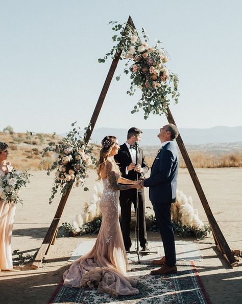 Boho Eucalyptus Triangle Wedding Arch with Roses   #wedding #weddingideas #weddingarches #weddingdecor #weddingdecoration #boho #bohoweddings Wedding Arches Outdoors, Wedding Alters, Ceremony Arch, Desert Wedding, Outdoor Wedding Ceremony, Wedding Guide, Wedding Frames, Ranch Wedding, Trendy Wedding