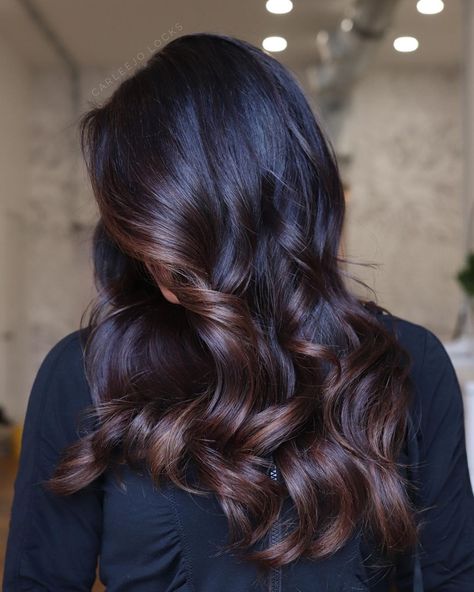 Lower Highlights Hair Dark Brown, Hair Highlights For Indian Hair, Black Hair Caramel Highlights, Dark Chocolate Balayage, Indian Hair Highlights, Makeup Dia, Wellness Wheel, Highlights For Dark Brown Hair, Hair Foils