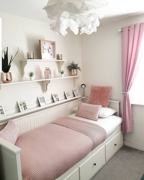 Ikea Girls Bedroom, Hemnes Day Bed, Small Girls Bedrooms, Small Bedroom Organization, Single Bedroom, Boho Bedroom Decor, Tiny Bedroom, Room Design Bedroom, Small Room Bedroom