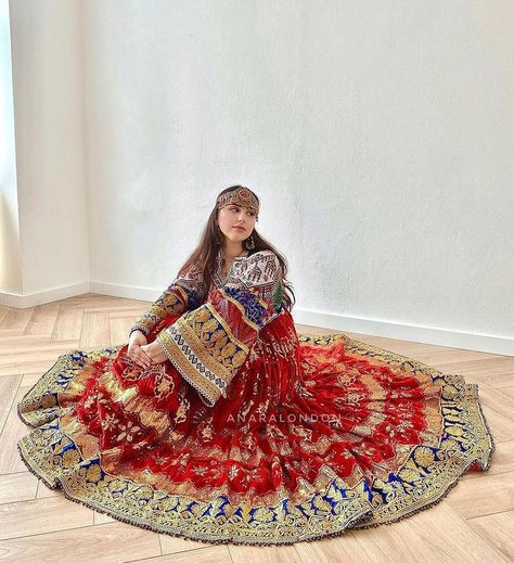 Afghani Dresses Modern, Afghan Wedding Dress, Popular Dress, Afghani Dress, Dress Websites, Afghani Clothes, Balochi Dress, Afghan Wedding, Modern Hijab Fashion