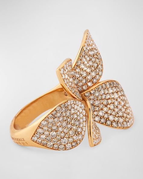 Pasquale Bruni ring from the Giardini Segreti Collection. 18karat rose gold. Leaf motif with pave white and cognac diamonds. 4.35 total diamond carat weight. Face, approx. 1"H x 1.5"W. Tapered band, approx. 5mm wide. Diamond Leaf Ring, Rose Gold Leaf, Pasquale Bruni, Ring Jewellery Design, Cognac Diamonds, Leaf Motif, Leaf Ring, Diamond Carat, Jewellery Design