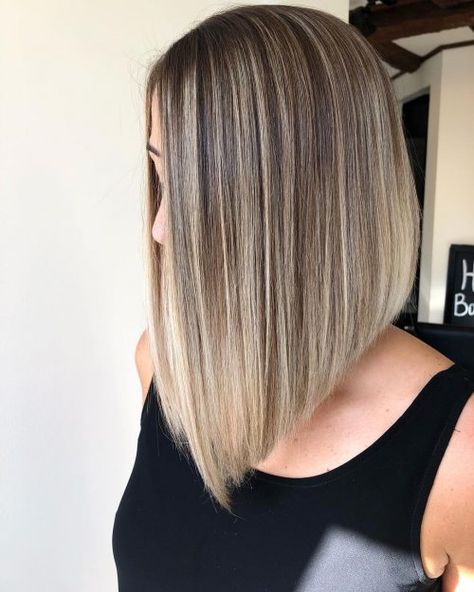 21 Best Inverted Bob Haircuts for Women in 2020 Tuns Bob Lung, Bob Lung, Graduated Bob Hairstyles, Long Angled Bob, Inverted Long Bob, Inverted Bob Haircuts, Angled Bob Haircuts, Angled Bob Hairstyles, Inverted Bob Hairstyles