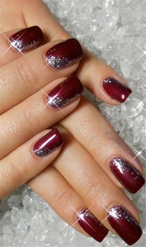 Christmas Nail Art Easy, French Pedicure, Valentine Nails, Christmas Nails Easy, Christmas Nail Art Designs, Burgundy Nails, Super Nails, Red And Silver, Winter Nail Designs