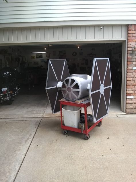 Wood Burning Heaters, Welded Furniture, Diy Home Bar, Cool Fire Pits, Tie Fighter, Fire Pits, Gas Grill, Wood Burning, Home Bar