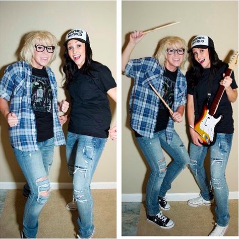 Wayne and Garth from Wayne’s World. | 31 Halloween Costumes That Require Absolutely No Skill 80's Costume Ideas, Waynes World Costume, Mother Daughter Halloween Costumes, Wayne And Garth, Casual Halloween Costumes, 80s Halloween Costumes, Costumes For Work, 90s Halloween Costumes, Quick Halloween Costumes