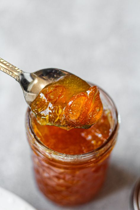 The Best Kumquat Marmalade - Jen Around the World Kumquat Chutney, Kumquat Marmalade Recipes, Kumquat Marmalade, Kumquat Recipes, Pickled Fruit, Marmalade Recipe, Canning Food Preservation, Jam And Jelly, Sweet Treats Recipes