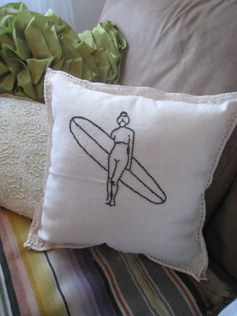 surfer girl embroidered pillow //Manbo Surf Embroidery Designs, Surfboard Embroidery, Beachy Embroidery, Surf Embroidery, Surfer Embroidery, Beach Hand Embroidery, Beach Theme Embroidery Designs, Surfer Vibes, Denim Embroidery