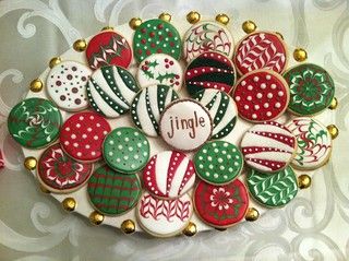 Ornament Christmas Cookies, Christmas Ornament Cookies, Jul Mad, Winter Cookie, Ornament Cookies, Sugar Cookie Designs, Cookies Christmas, Pretty Cookies, Xmas Cookies