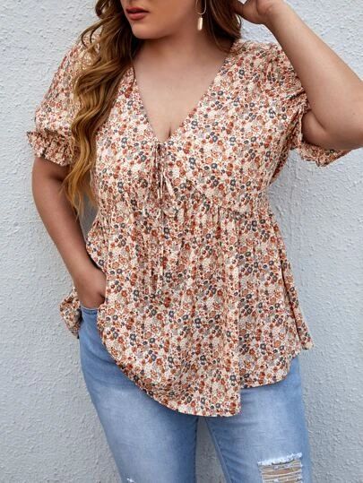 Curve + Plus Size Boho Style Clothing | Trendy Fashion | SHEIN USA Trendy Mom Outfits, Trendy Mom, Floral Peplum, Peplum Styles, Outfit Inspiration Fall, Plus Size Fashion For Women, Mom Outfits, Plus Size Blouses, Trendy Fashion Women