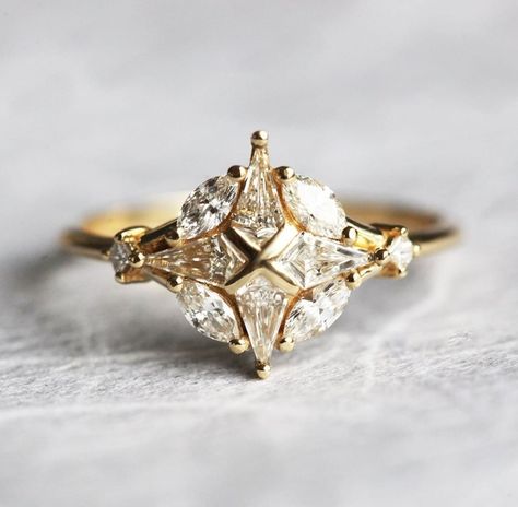 Marquise Cut Diamond Engagement Rings, Geometric Diamond Ring, 18k Gold Engagement Ring, Unique Diamond Engagement Rings, Diamond Cluster Engagement Ring, Geometric Diamond, Deco Ring, Unique Diamonds, Art Deco Ring