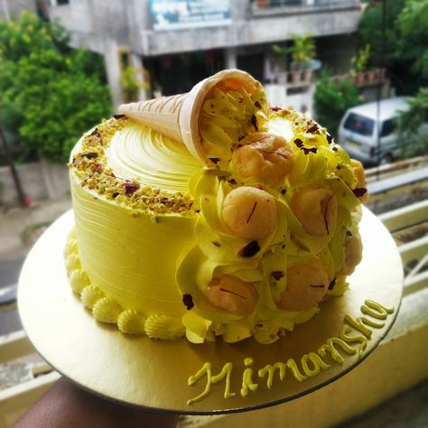 Indian Birthday Cake, Rasmalai Cake Decoration Ideas, Rasmalai Cake Decoration, Special Cake For Husband Birthday, Ras Malai Cake Designs, Rasmalai Cake Designs, Album Cake, Rasmalai Cake, Cake Pic