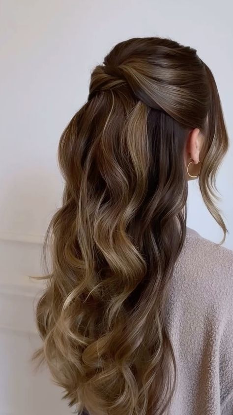 Bridesmaid Hair Brown Long, Wedding Hairstyles Half Up Half Down Asian Hair, Brunette Wedding Hairstyles Half Up, Half Up Half Down Bridal Hair Brunette, 2025 Bridal Hair, Hair For Strapless Wedding Dress, Bridesmaid Hair Inspo Long Hair, Hairstyles For Red Dress, Simple Engagement Hairstyles