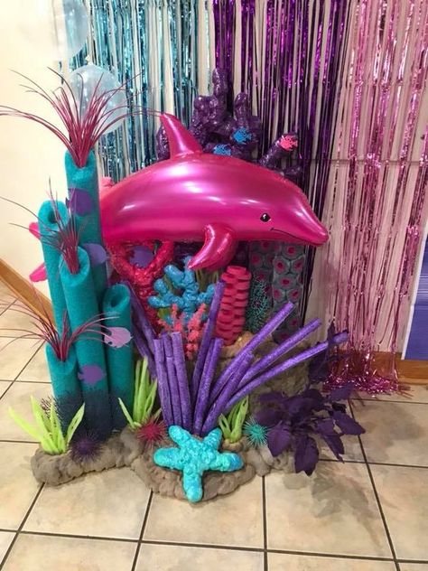 Coral With Pool Noodles, Coral Reef Diy Under The Sea, Pool Noodle Sea Creatures, Pool Noodle Reef, Coral Reef Party Decorations, Coral Reef Decorations Under The Sea, Diy Coral Reef Decorations How To Make, Diy Sea Urchin, Pool Noodle Seaweed Diy