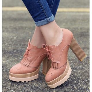 Buy Freesia High Heel Brogue Oxfords at YesStyle.com! Quality products at remarkable prices. FREE WORLDWIDE SHIPPING on orders over CA$ 45. Heeled Brogues, Mode Shoes, Tassel Shoes, Video Tiktok, Chunky Heel Pumps, High Heels Shoes, Photography Lifestyle, Platform Heels Chunky, Platform High Heels