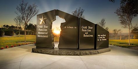 Gold Star Families Memorial Monument Dedication - Lynnwood, WA ⋆ Veteran Owned Businesses News - VOBeacon Gold Star Mother, Volunteer Recognition, Eagle Scouts, Barton Springs, Military Honor, Star Family, Cost To Build, Fallen Heroes, Medal Of Honor