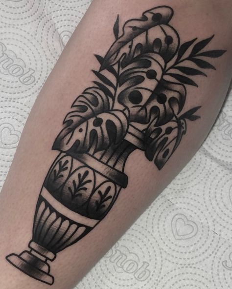 Traditional Tattoo Vase Flowers, Plant Vase Traditional Tattoo, American Traditional Vase With Flowers Tattoo, American Traditional Potted Plant Tattoo, Traditional Plant Pot Tattoo, American Traditional Monstera, Potted Plant Tattoo Traditional, Traditional Fruit Tattoo Black, Trad Vase Tattoo