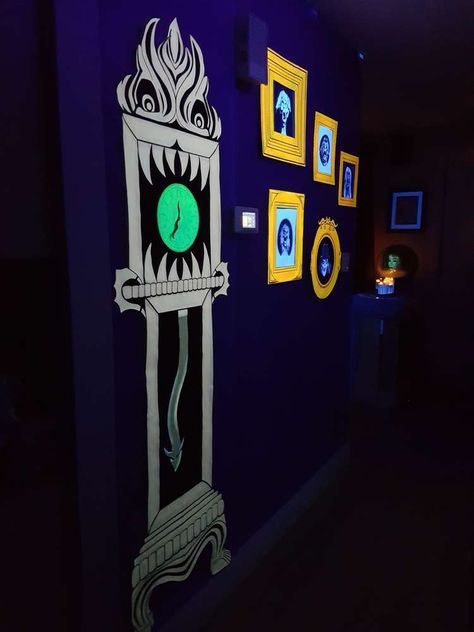 Disney's Haunted Mansion Birthday Party Ideas | Photo 2 of 82 Haunted Mansion Party Games, Haunted Mansion Bulletin Board, Haunted Mansion Classroom Door, Disney Haunted Mansion Decorations, Halloween Basement, Haunted Mansion Birthday, Haunted Mansion Decor, Mansion Party, Mansion Decor