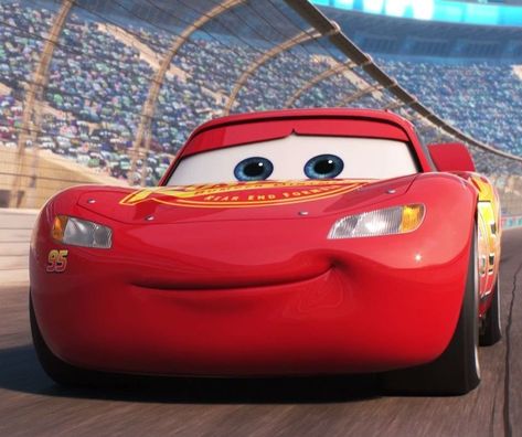 Cars Animation, Mcqueen Cars 3, Lightning Mcqueen Videos, Cars The Movie, Car Movie, Cars 3 Lightning Mcqueen, Disney Cars Movie, Cars Pixar, Mcqueen Cars