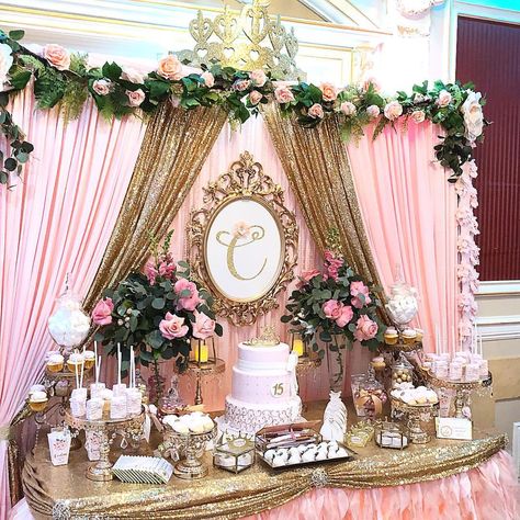 18th Backdrop Ideas, Quinceanera Backdrop Ideas, Quince Backdrop, Quince Backdrop Ideas, Quinceañeras Ideas, Rapunzel Invitations, Candy Table Decorations, Quinceanera Pink, Quinceañera Ideas