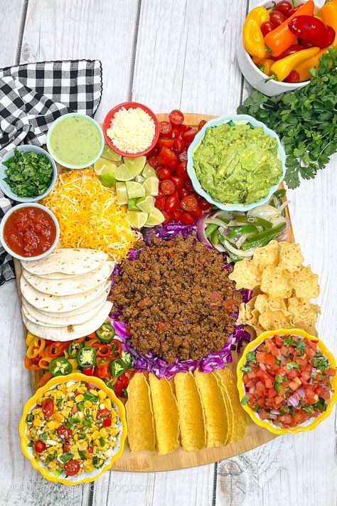 Chips And Queso Charcuterie Board, Taco Grazing Board, Mexican Platter Board, Taco Chacutery Board, Mexican Bring A Board, Taco Food Board, Queso Charcuterie Board, Charcuterie Taco Board, Mexican Platter Ideas