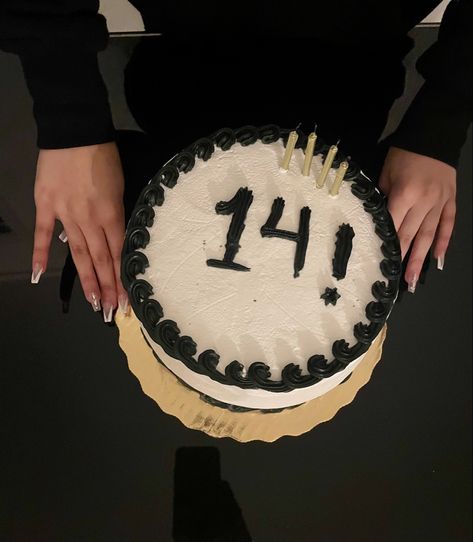 Birthday cake inspo, teen birthday cake 14th Birthday Cake For A Girl, 14th Birthday Party Cake Ideas, Cakes For Teens Girls Birthday, Grunge Bday Cake, Birthday Cakes 14th Birthday, Teens Birthday Cake, Cake Inspo For 14th Birthday, Birthday Cake 14th Boy, Birthday Cake Ideas 14th